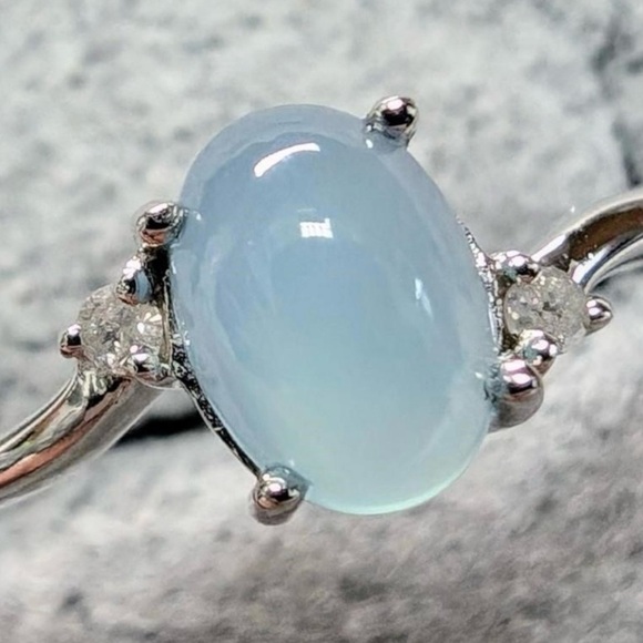 Chalcedony and Natural Diamond Silver Ring - Picture 1 of 6